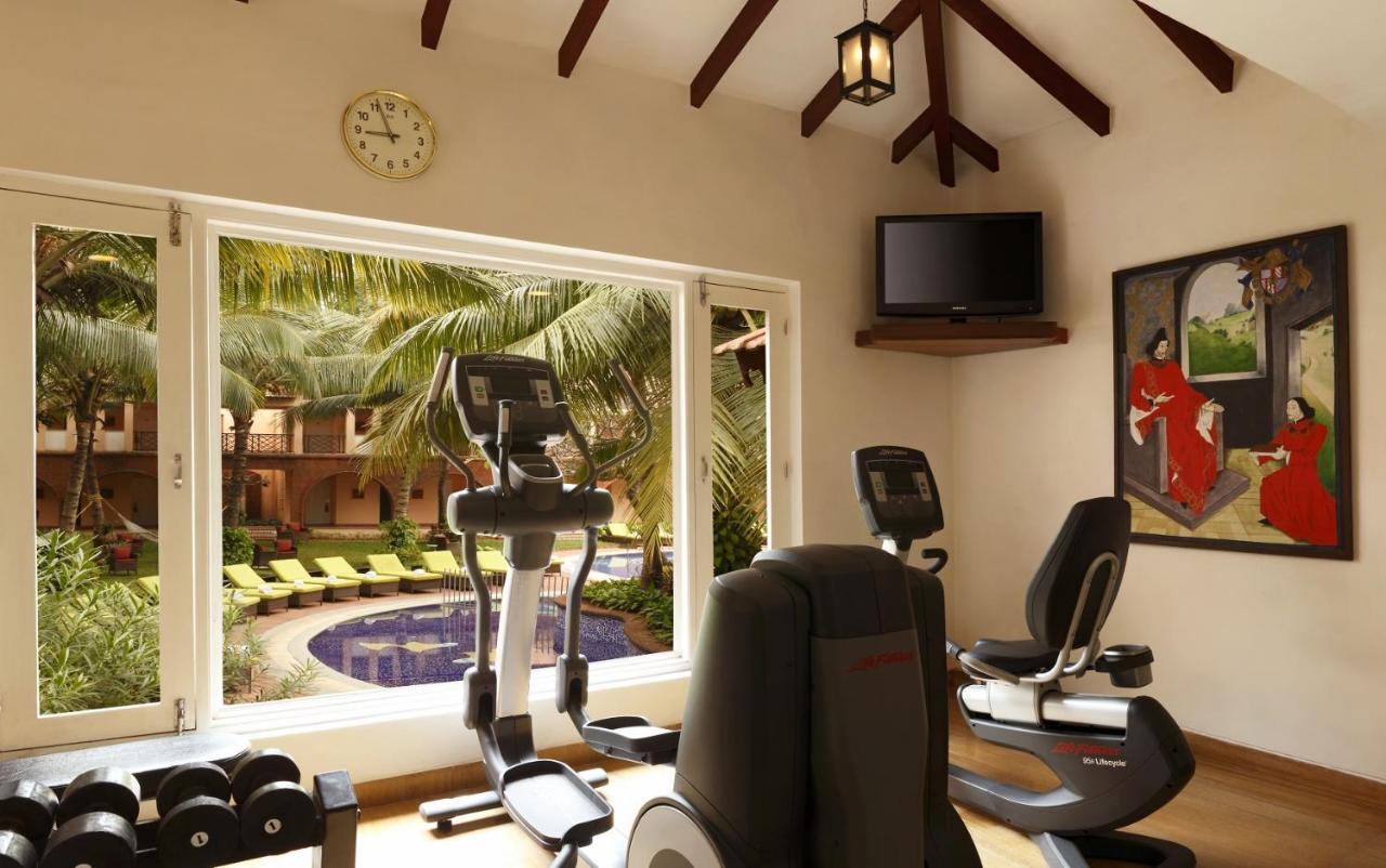 Lemon Tree Amarante Beach Resort, Goa Candolim Exterior photo